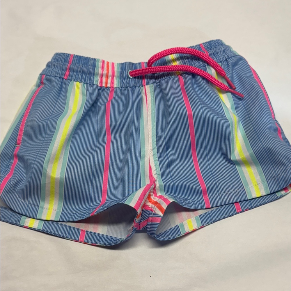 Vineyard Vines shorts